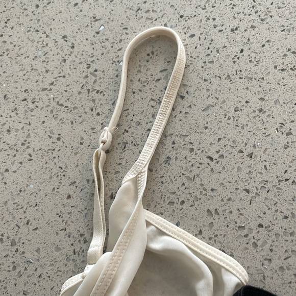 Express size small 2 pack tanks. Ivory and black - Picture 7 of 7